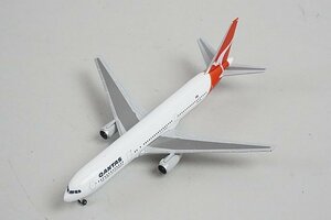 ★ herpa ヘルパ 1/500 B767-300 QANTAS カンタス航空 VH-ZXG 524773