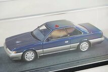 ignition model イグニッションモデル / TOMYTEC トミーテック 1/43 Nissan 日産 レパード アルティマ (紺) あぶない刑事 港3号 T-IG4302_画像1