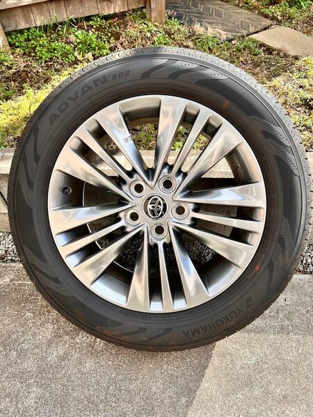 40系　アルファード　Z-HEV　純正　タイヤホイール4本セット トヨタ 225/60R/18