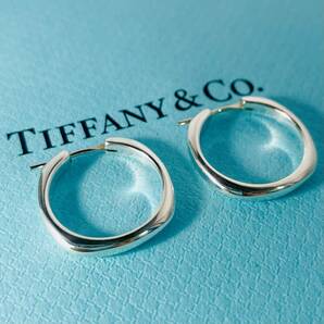 美品 ティファニー クッション スクエア フープ ピアス シルバー TIFFANY&Co.★746