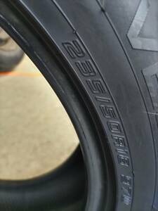 ダンロップ　ヴューロ　235/50R18 中古４本セット　バリ溝　製造年2022年製