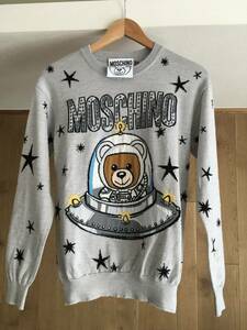 MOSCHINO