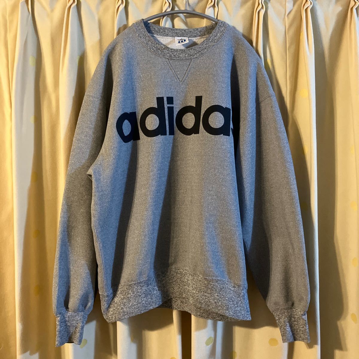 ☆安心の定価販売☆】 adidas｜アディダス 00s ベロアスウェット