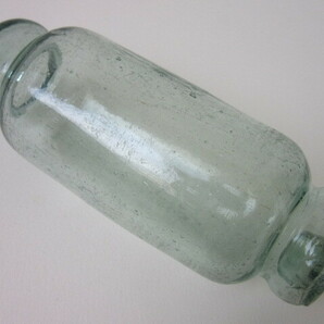 変形 浮き玉 気泡 硝子 ガラス球 ビン玉 シリンダー 検/ 戦前 ガラス玉 浮き球 まくら型 ローラー のし棒 開運 縁起物 アンティークの画像1