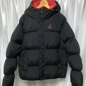 新品 JORDAN BRAND AS M J ESS PUFFER JACKET 2XL BRED ジョーダン nike ナイキ ジャケット アウター ダウン black xxl の画像1