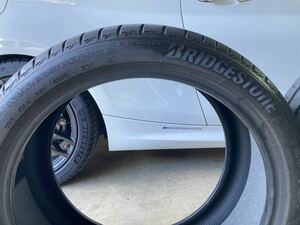 ブリヂストン トランザT005 MO-Ｓ　285/35R20 二本セット　承認タイヤ　特殊吸音スポンジ付きです。