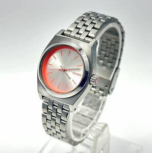 動作品 24-296■Nixon ニクソン クォーツ 金色 MINIMIZED THE SMALL TIME TELLER ネオンピンク レディース腕時計 腕時計■兵庫県姫路市から