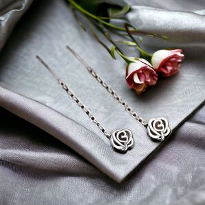 薔薇のチェーンピアス シルバー アメリカンピアス ローズピアス 合金 ジュエリー