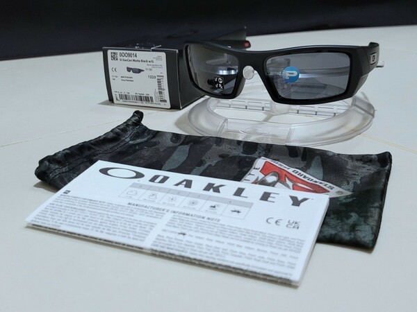 日本未発売 新品 偏光レンズ OAKLEY GASCAN オークリー ガスカン GREY POLARIZED グレー ポラライズド サングラス アメリカ軍 政府専用