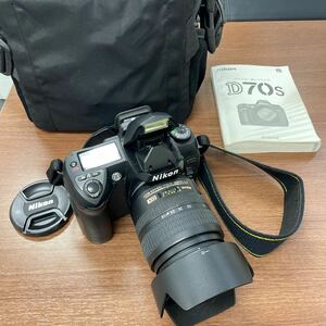 U2 Nikon　ニコン　Nikon D70S + AF-S DX NIKKOR 18-70/3.5-4.5 G ED　通電確認済み 説明書付き