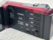 M-5469 【同梱不可】980円～ 現状品　JVC　FULL HD　GZ-HM133-R　ビデオカメラ　レッド　f=2.9～116mm　1：1.8　バッテリー式　通電未確認_画像7