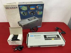 M-5670 【同梱不可】980円～ 現状品　SEGA/セガ　コンピューターゲーム　SG-1000Ⅱ　ゲーム機　テレビゲーム　通電OK　