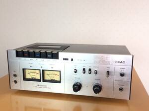 TEAC　Ａ－４４０　STEREO CASSETTE DECK　ステレオ カセットデッキ　動作品