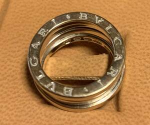 【6900】 ブルガリ BVLGARI B-ZERO1 ビーゼロワンリング 指輪 750 K18WG #49 8.5号　9.8ｇ　保存箱付中古品になります。