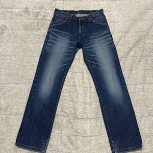 2C【着少】Wrangler ラングラー W01303 STRAIGHT ストレート デニム ジーンズ ジーパン パンツ 28 （株）エドウィン商事