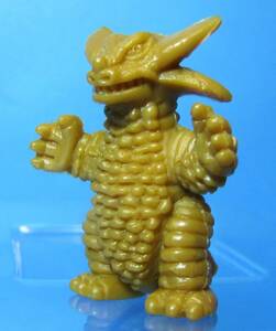 Gomola ⅱ Monster Eraser Rubber Ultraman Mini Mini Figure (песок желтый)