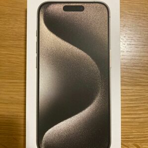 新品未開封　iPhone15Pro ナチュラルチタニウム　256GB