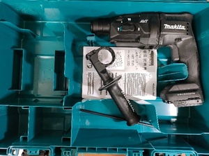  Makita заряжающийся ударная дрель 18V 18mm/ скалывание возможно SDS-plus батарея зарядное устройство продается отдельно чёрный HR182DZKB не использовался товары долгосрочного хранения. 