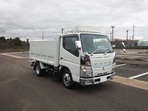 ★H1956Canter/3t土砂禁Dump truck/距離6万㌔台/荷台床へこみ無し/5速MT/メッキ多数/Frame綺麗★