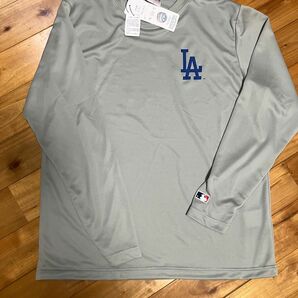 新品　MLB ドジャース　長袖　Lサイズ