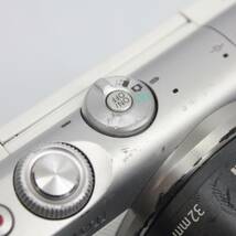 中古 動作品 Canon キャノン ミラーレス一眼カメラ EOS M100 ボディ EF-M 32mm F1.4 STM レンズセット バッテリー付_画像5