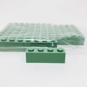 【新品未使用】レゴ LEGO ブロック 1x4 サンドグリーン 25個 １×４の画像1