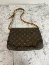 j419 LOUIS VUITTON ルイヴィトン モノグラム ミュゼット・タンゴ ショルダーバッグ _画像2