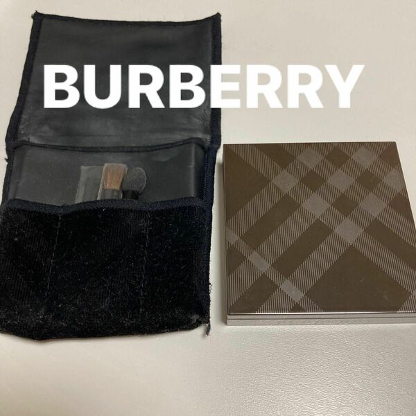 BURBERRY アイシャドウパレット