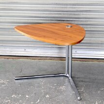 T833) アクタス TECTA サイドテーブル コの字型レッグ 高さ調整 天然木 無垢材 スチール ACTUS K22 SIDE TABLE ドイツ BAUHAUS 参考9万_画像1