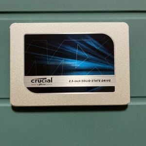 CT1000MX500SSD1 [Crucial MX500 2.5インチ 7mm SATA 1TB]　885時間使用