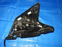 HE12 ノート 純正 右 テール ランプ 運転席 側 ライト レンズ ICHIKOH D202 26550-5WK0A ASSY E-POWER DAA-HE12 日産 NOTE HR12DE-EM57_画像9