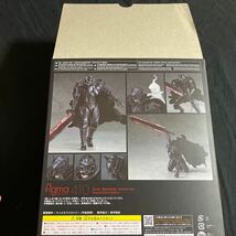 figma ベルセルク ガッツ 狂戦士の甲冑var.リペイント髑髏エディション修正ペイントドラゴンころし付き_画像8