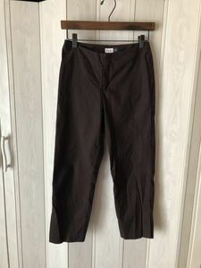 *GAP stretch / Brown. stretch cropped pants *t