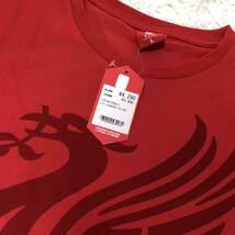 タグ付き Nike ナイキ LFC リバプール サッカー 赤 レッド Tシャツ カットソー ロゴ デカロゴ メンズ　Lサイズ _画像3