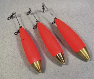 ★豪快なスズキの“タタキ釣り”用ウキ/ロケットタイプ/伝統的日本のルアー釣り！釣り具
