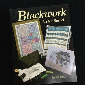 Blackwork 刺繍　図案集　洋書　英語　作品集　刺しゅう　ブラックワーク