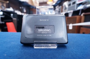 ソニー SONY 【ジャンク】カセットウォークマン WM-FX811