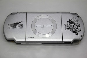 ソニー SONY PSP[ファイナルファンタジーⅦ限定モデル] ジャンク/不具合あり PSP-2000