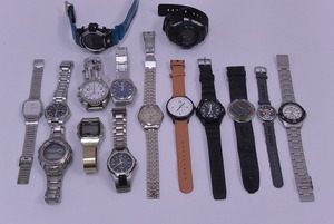 【1円スタート】 ジャンク時計おまとめ１５点 破損・不動・キズ・汚れ CASIO・G-SHOCK・CITIZEN・Paul Smith・NIXON・TIMEX他