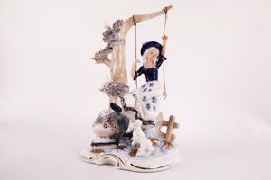 ドマン Demain「ブランコに乗る少女と犬」 置物 陶器人形 フィギュリン 陶磁器
