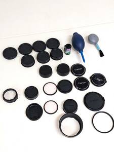【ジャンク品】カメラ用 レンズキャップ（カバー）、レンズフィルター、レンズフード、カメラブロアーなど　まとめ売り（Nikon,Canonなど）