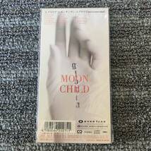 　MOON CHILD　//　グロリア　ｃ/ｗ　サンサンサン　　新品未開封8cmCD_画像2