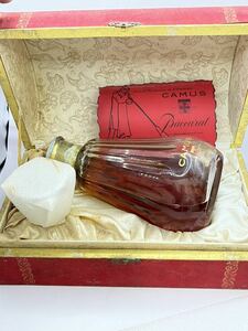 古酒（初期ボトル）CAMUS Carafe Baccarat（カミュ カラフェ バカラ）COGNAC コニャック ブランデー バカラ社製クリスタルボトル 700ml