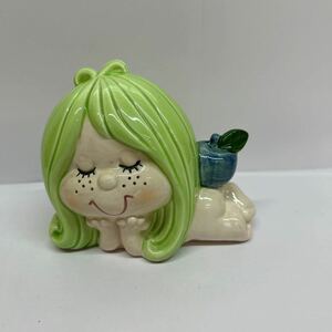 昭和レトロ ARI 阿里 ヤングインテリア 女の子 貯金箱 りんご 陶器製 【ジャンク】