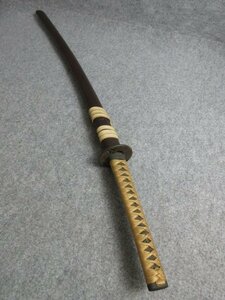 太刀拵え [B33261] 全長104cm 反り1.5cm 透かし鍔 武具 刀剣 日本刀