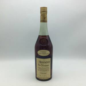 EE5☆＜未開栓＞※エンブレム取れ Hennessy ヘネシー VSOP スリム コニャック ブランデー 700ml 40％ 洋酒 古酒 ☆ 