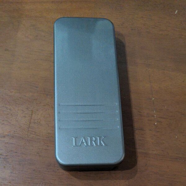 ラーク LARK 缶 缶ケース 缶ペン