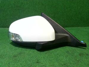  Volvo 50 series CBA-MB4204S right door mirror 614