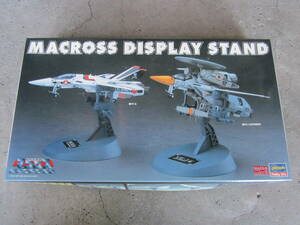  Hasegawa *1/72 Macross stand * Super Dimension Fortress Macross 