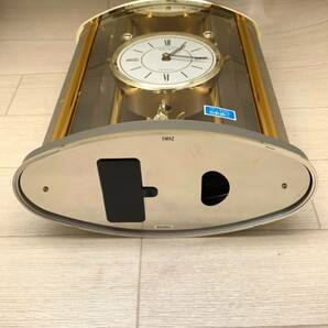 ★置時計★ SEIKO セイコー 時計 回転飾りつき クオーツ QUARTZ CLOCK BZ 306 G 記念品 ゴールド Gold ジャンク品 動作確認済みの画像3